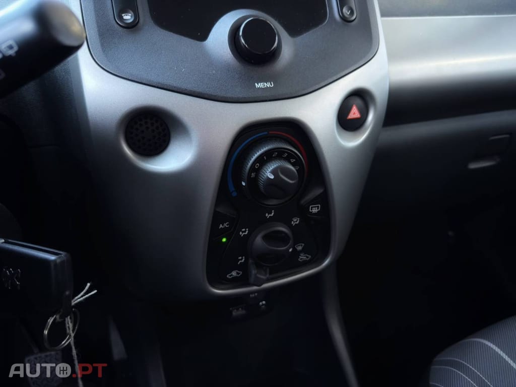 Peugeot 108 1.0 VTi Active