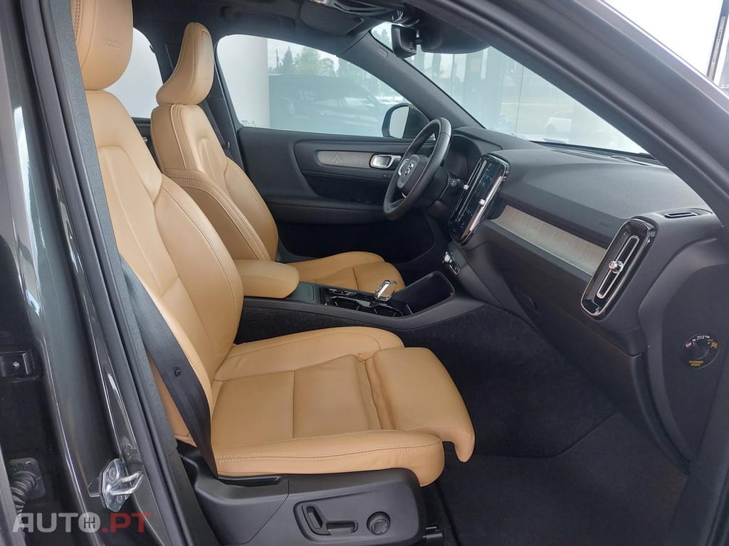 Volvo XC40 2.0 T5 Inscription