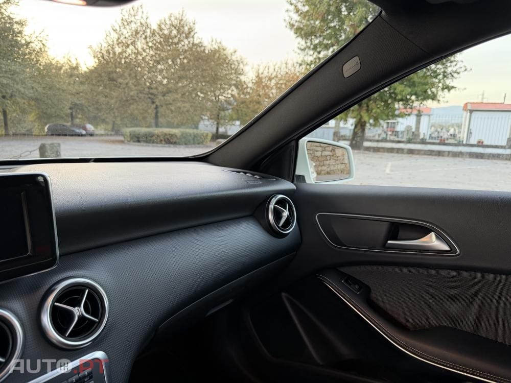 Mercedes-Benz A 180 d BlueEFFICIENCY Edition Style