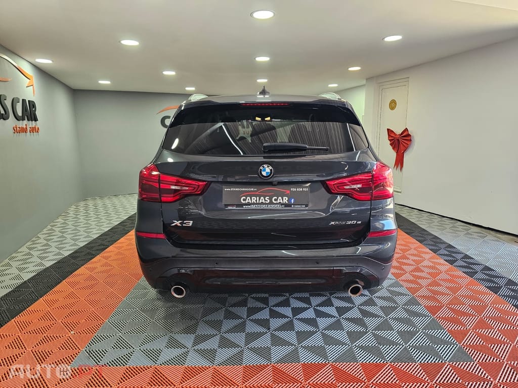 BMW X3 xDrive30e Luxury Line Aut.