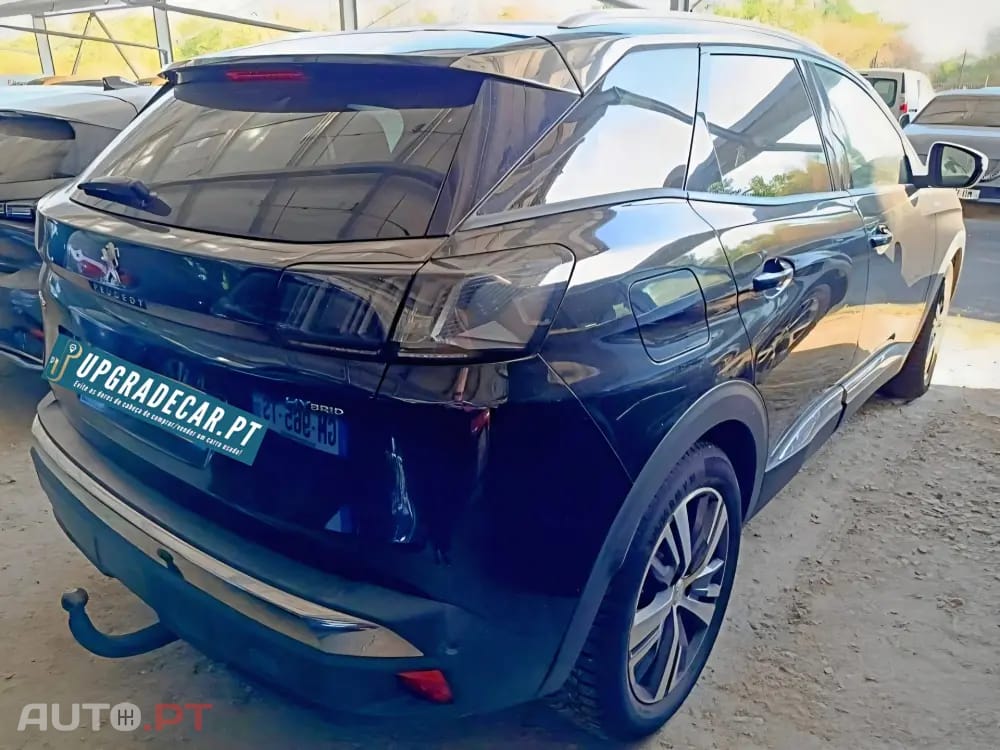 Peugeot 3008 1.6 Hybrid Allure e-EAT8