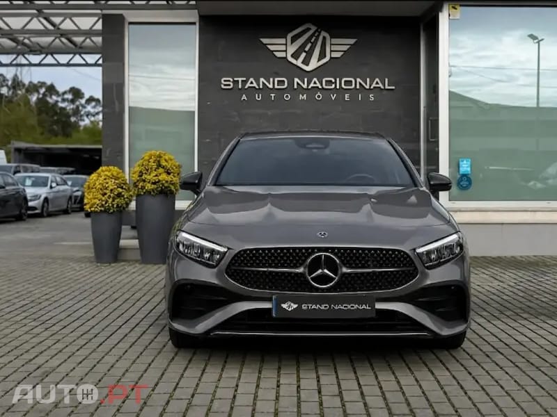 Mercedes-Benz A 250 e AMG Line