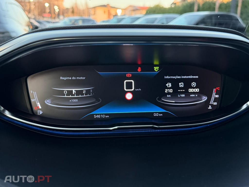 Peugeot 3008 1.5 BlueHDi Active