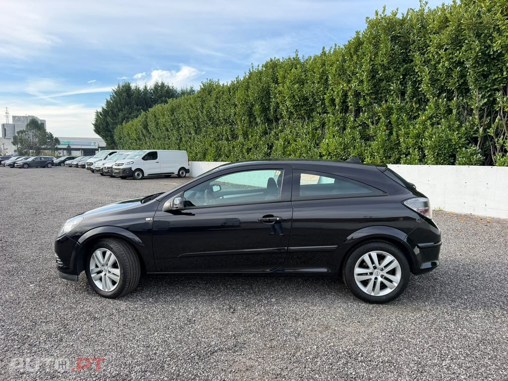 Opel Astra GTC 1.7 CDTi