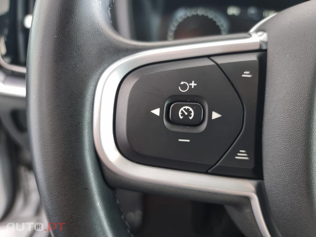 Volvo V60 2.0 T6 AWD TE Inscription Expression — fotografia 28