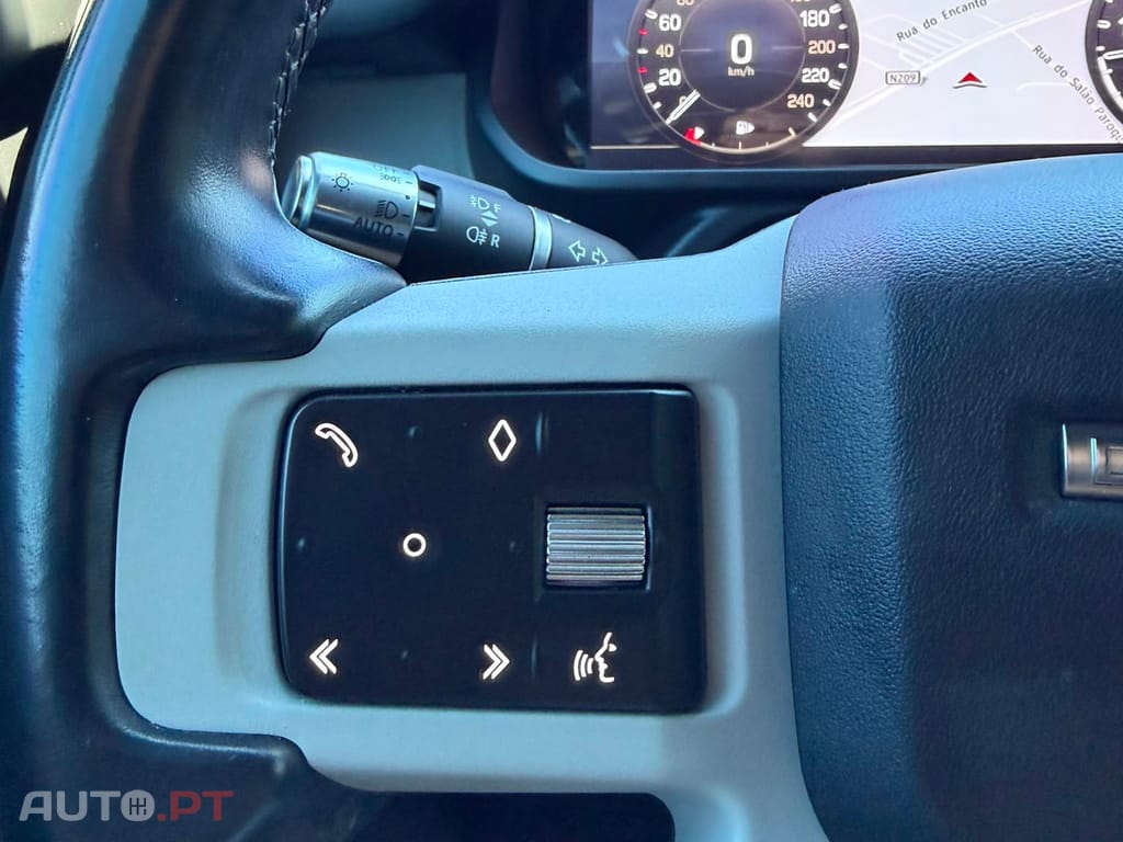 Land Rover Defender LOOK SVR