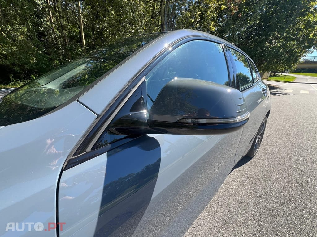 BMW 116 d Pack Desportivo M Auto