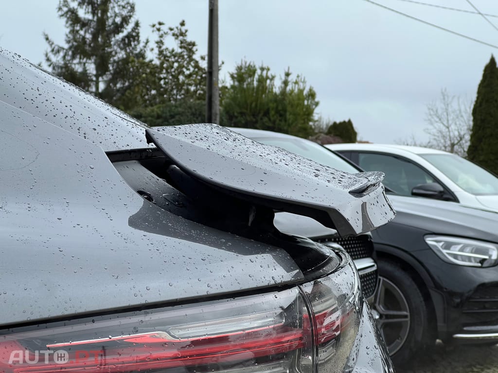 Porsche Cayenne E-Hybrid Platinum Edition