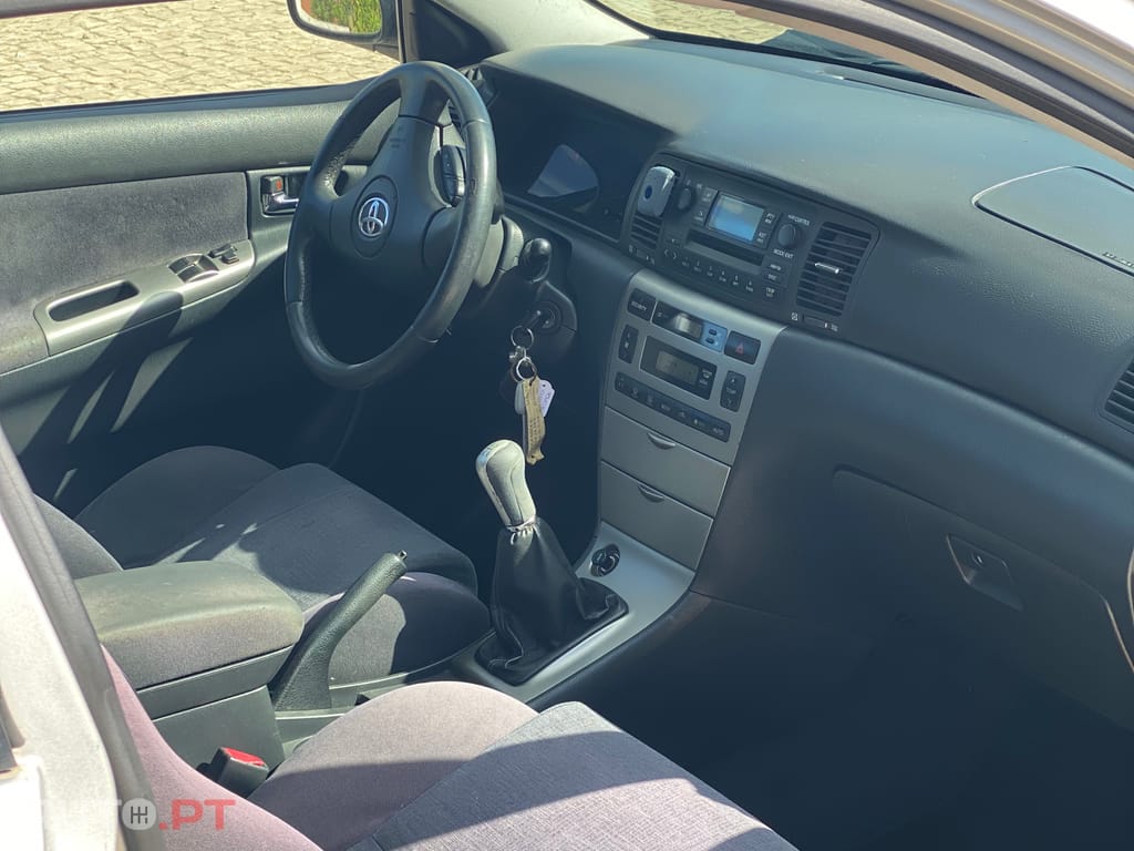 Toyota Corolla 1.4 vvt-i