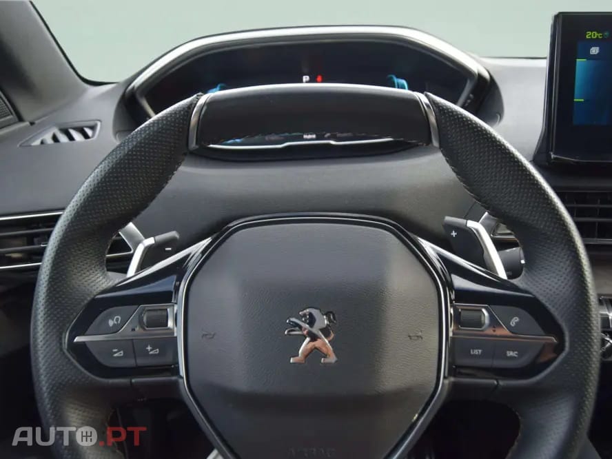 Peugeot 3008 1.6 HYBRID GT PACK e-EAT8