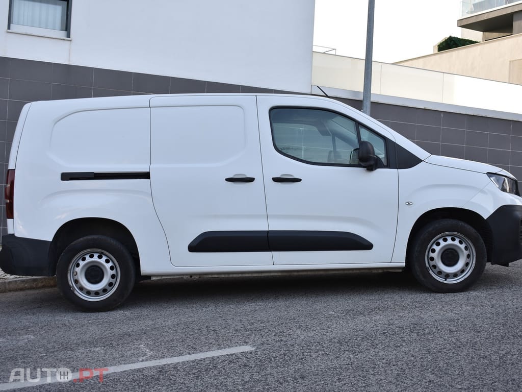 Peugeot Partner 1.5 BlueHDi Premium Longa