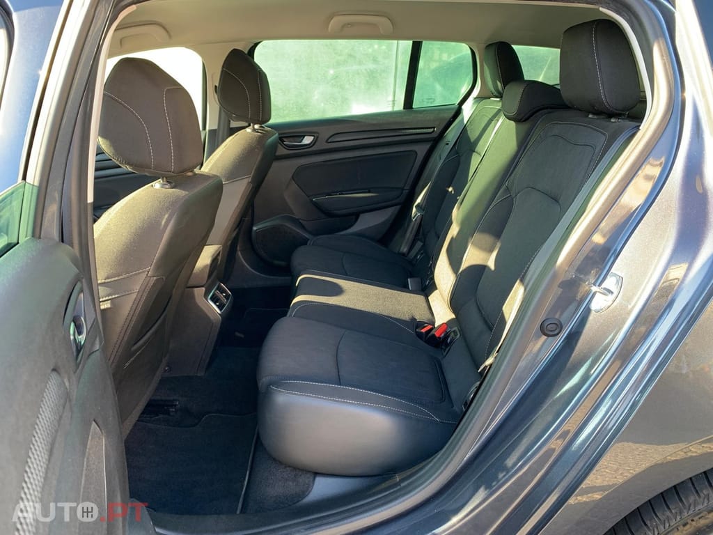 Renault Mégane Sport Tourer 1.5 Blue dCi Limited EDC