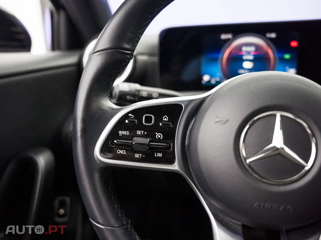 Mercedes-Benz A 250 e Style Plus