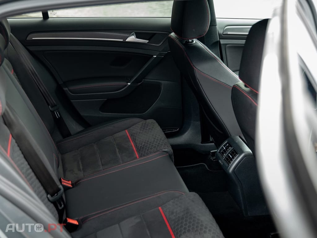 Volkswagen Golf 2.0 TSi GTi Performance