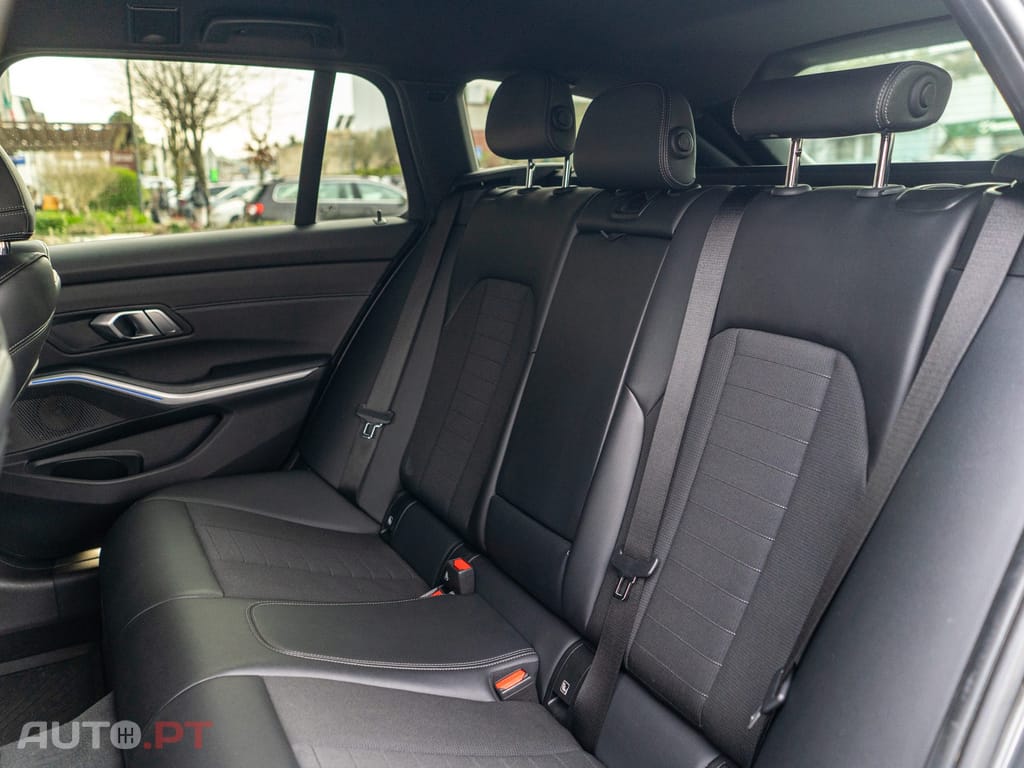 BMW 320 d Line Sport Shadow Auto