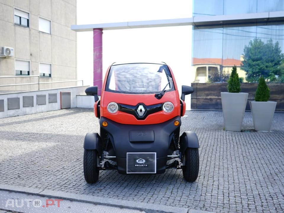 Renault Twizy 80