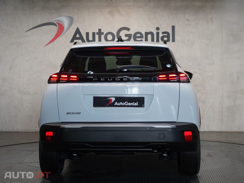 Peugeot 2008 1.2 PureTech Allure