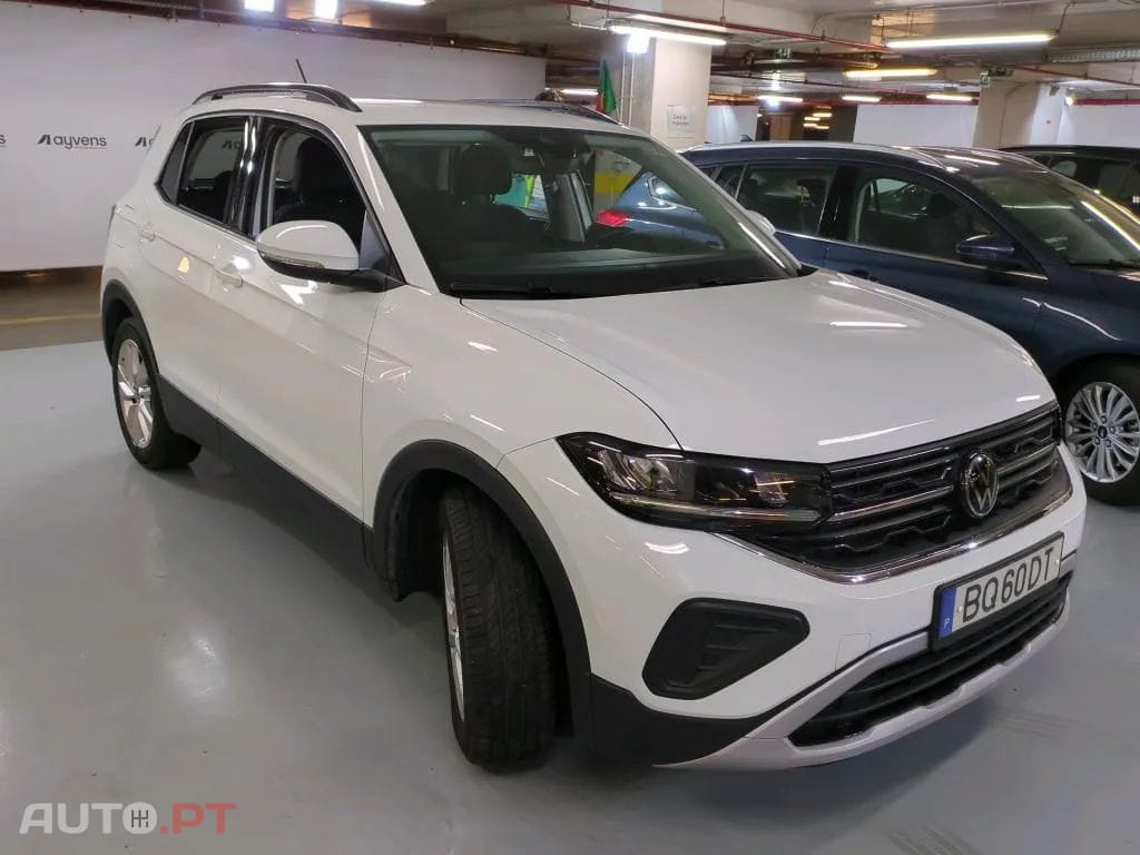 Volkswagen T-Cross 1.0 TSI Urban DSG