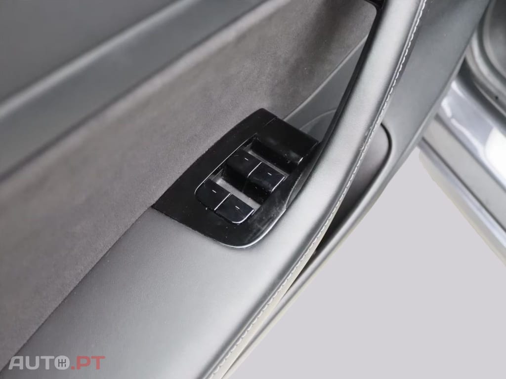 Tesla Model 3 Standard RWD Plus 92%