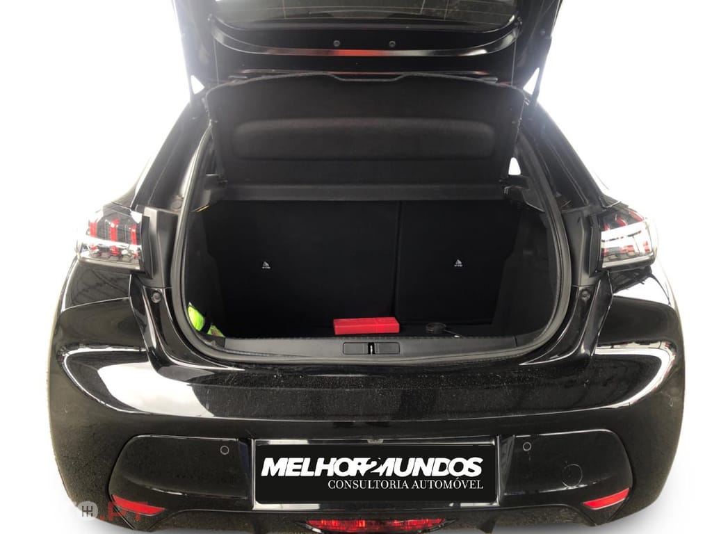 Peugeot E-208 50 kWh Roadtrip