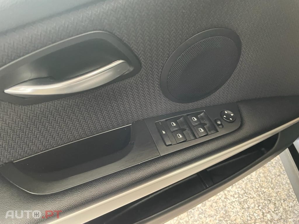 BMW 318 d Navigation Sport