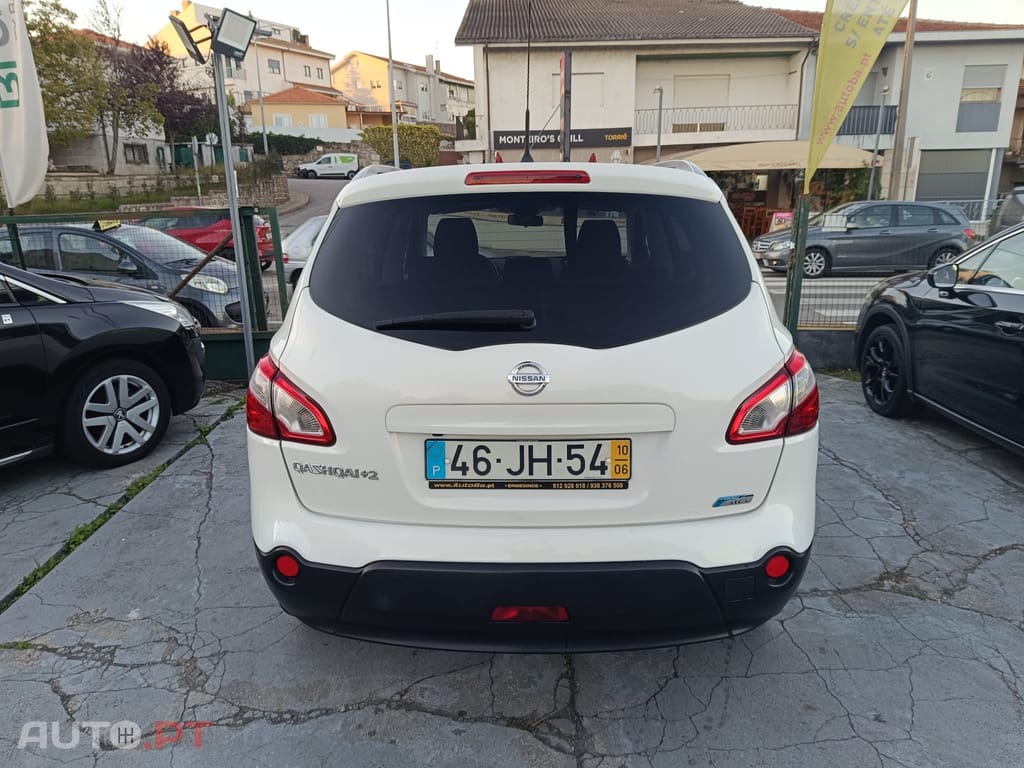 Nissan Qashqai +2 1.5 dCi Tekna Sport 17