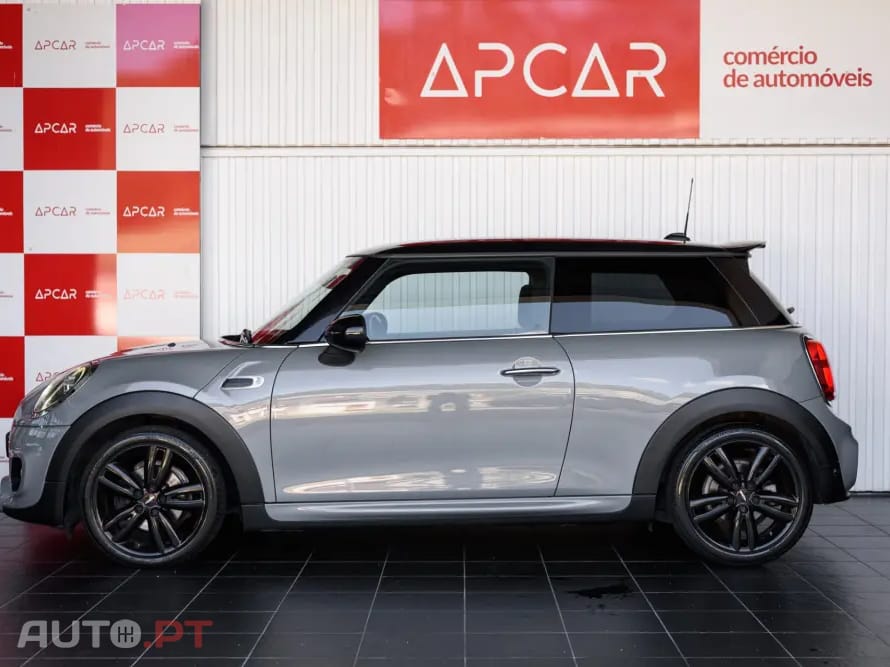 MINI Cooper Cooper D
