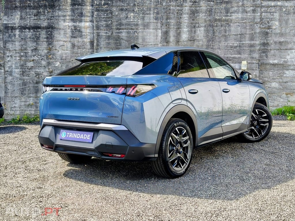 Peugeot 3008 1.2 Hybrid Allure e-DCS6