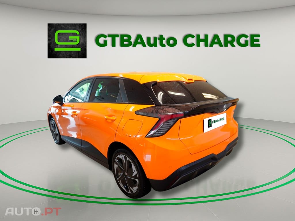 MG MG4 I.V.A DEDUTIVEL EV 64 kWh Comfort 