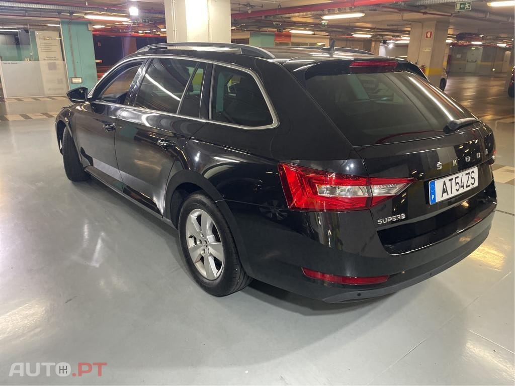 Skoda Superb Break 2.0 TDI Ambition DSG