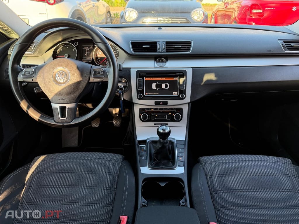 Volkswagen Passat CC 2.0 TDi