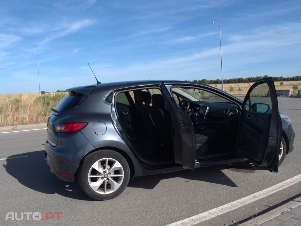 Renault Clio Limited