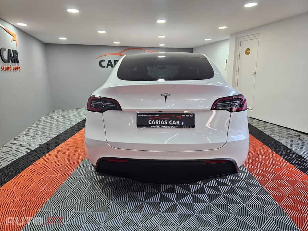 Tesla Model Y Tração Traseira