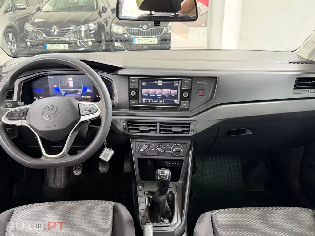 Volkswagen Polo 1.0 Confortline