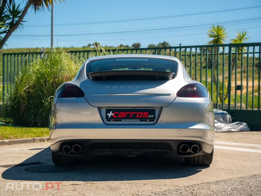 Porsche Panamera S Hybrid