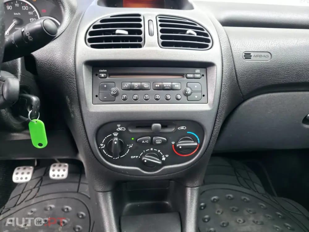 Peugeot 206 1.6 HDi XS