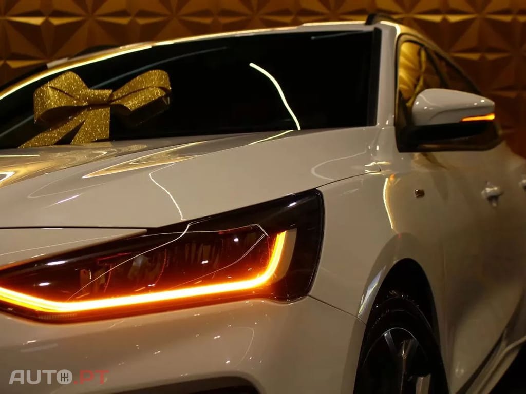 Ford Focus SW 1.5 TDCi EcoBlue ST-Line X