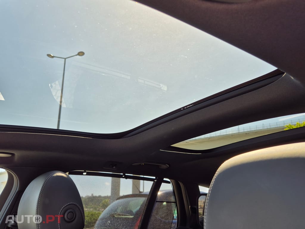 Mercedes-Benz E 300 AMG Line