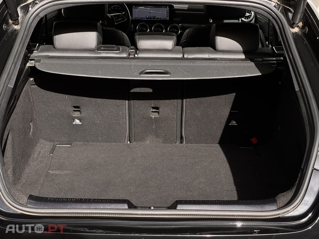 Mercedes-Benz CLA 180 D shooting brake