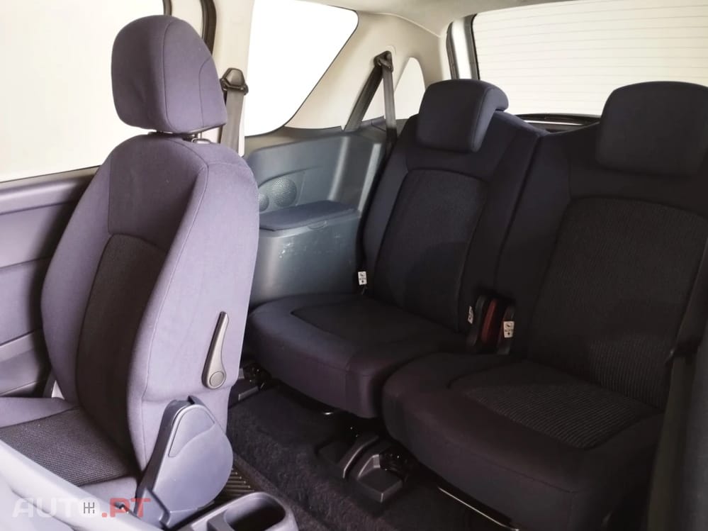 Peugeot 1007 1.4 HDI Trendy