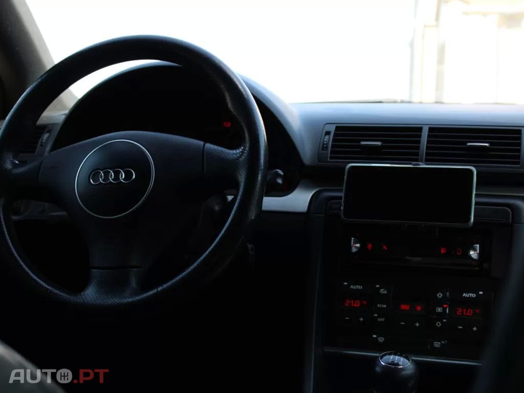 Audi A4 1.9 TDI m6 S-Line