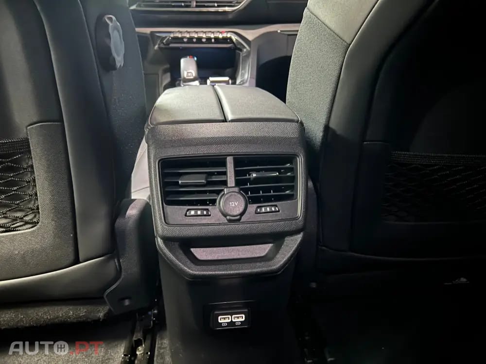 Peugeot 3008 1.6 Hybrid GT Pack e-EAT8