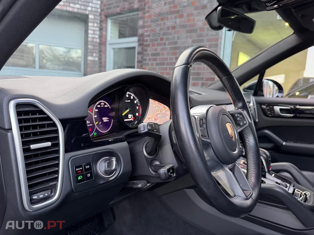 Porsche Cayenne E-Hybrid