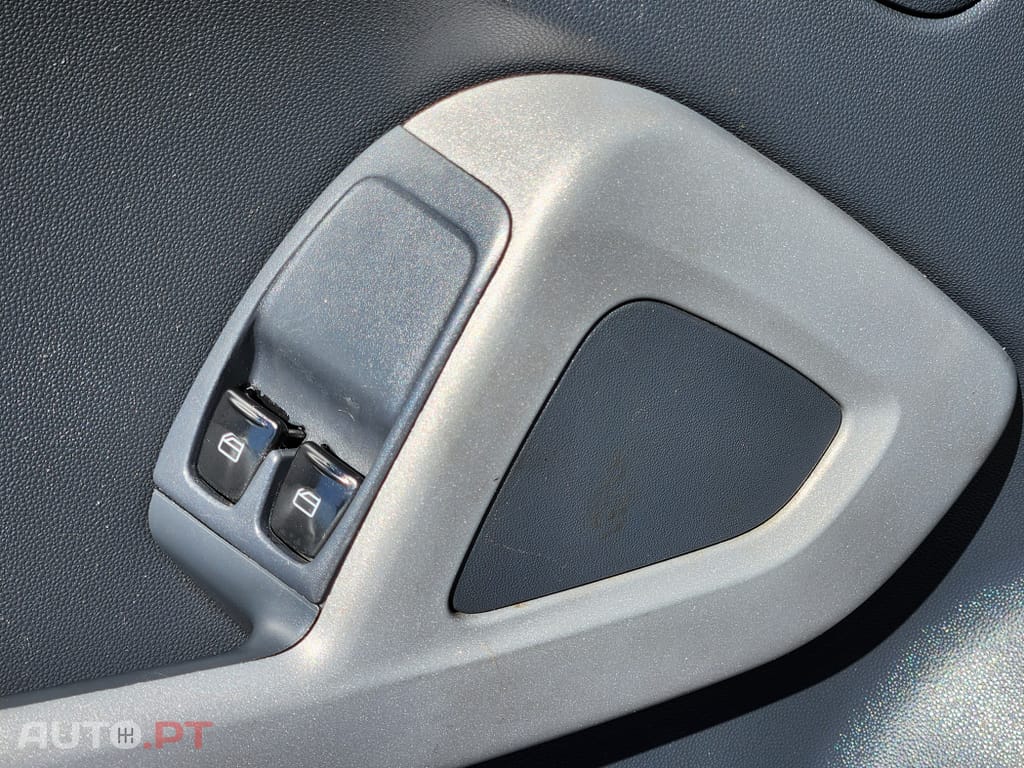 Smart ForTwo Outro