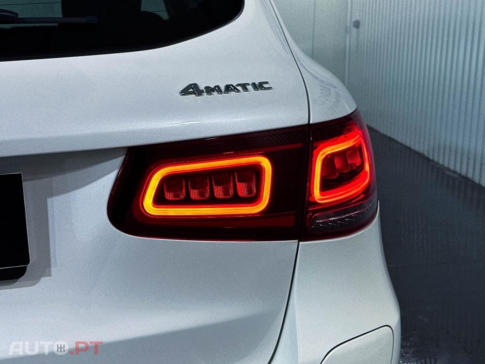Mercedes-Benz GLC 300 e 4Matic 9G-TRONIC Edition AMG Line