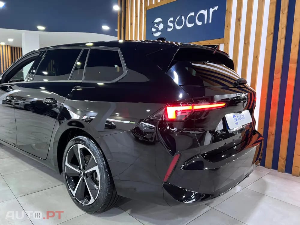 Opel Astra Sports Tourer 1.2 T Hybrid GS eDCT