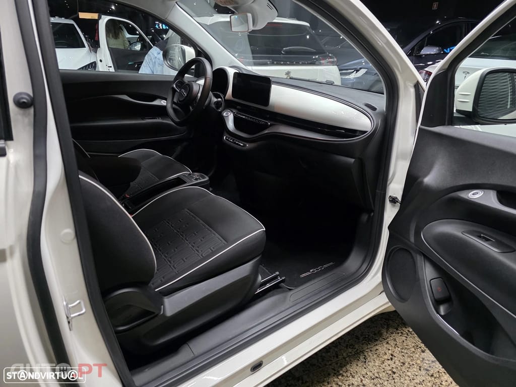 Fiat 500e 42 kWh Icon