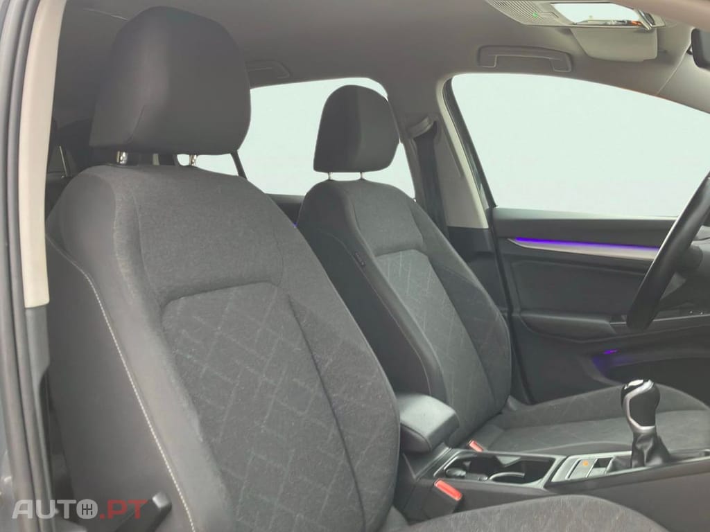 Volkswagen Golf 1.0 TSI Life