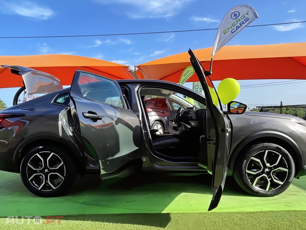 Citroen e-C4 X Feel