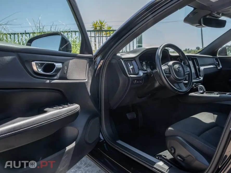 Volvo V60 2.0 T6 AWD TE Inscription Expression